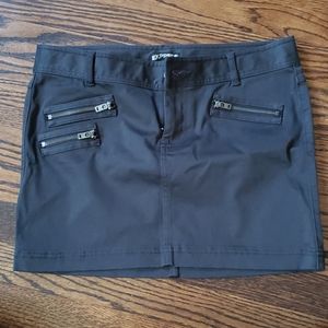 Express mini skirt